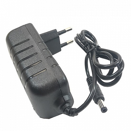 Зарядное уст. 16,8V 1A разъем 5,5х2,5мм 